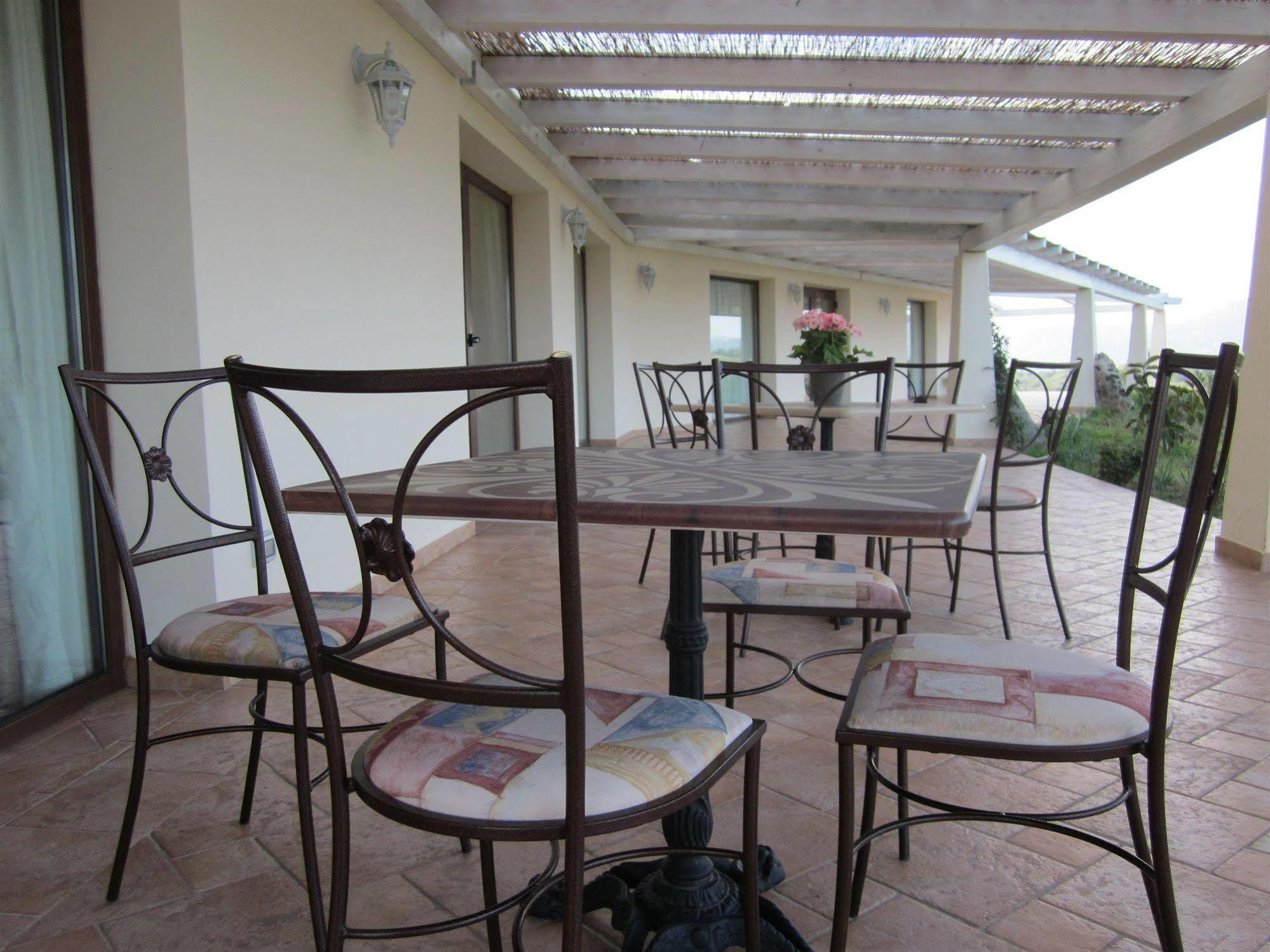 Borgo Alba Barona Turismo Rurale Golfo Aranci Exterior photo
